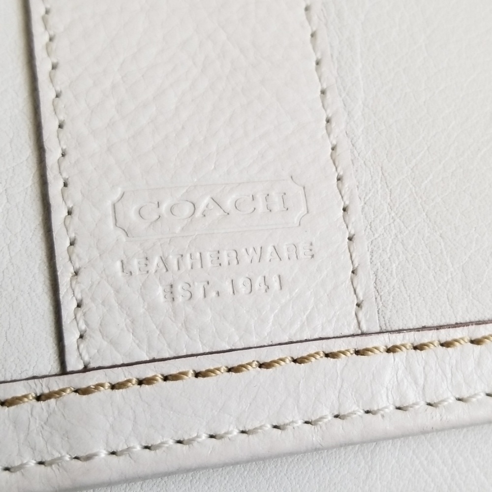 Coach Wallet - Picture 2 of 7